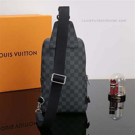 louis vuitton mens bag fake